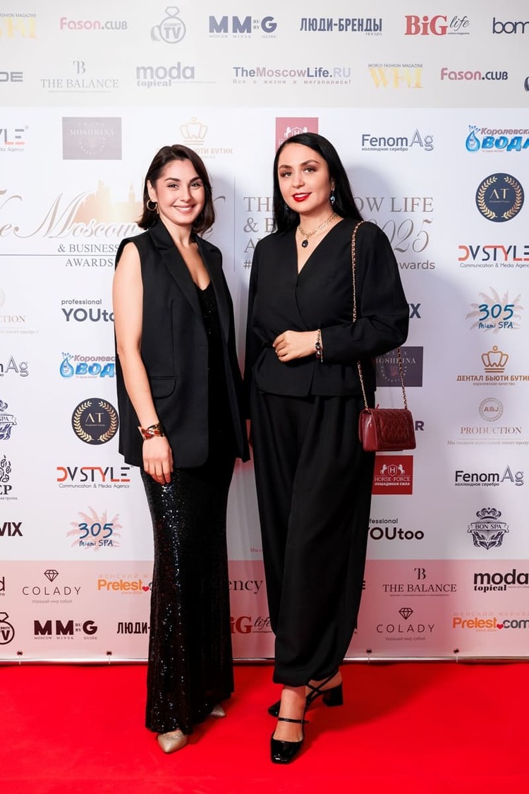 Карина Мартиросян, Анастасия Ковалева