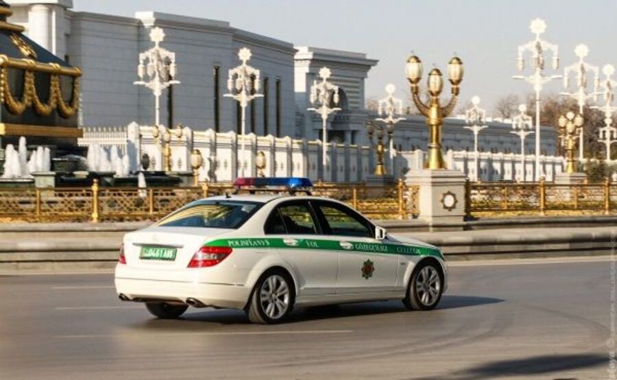 Новый президент Туркменистана ввёл для женщин запрет на уход за собой