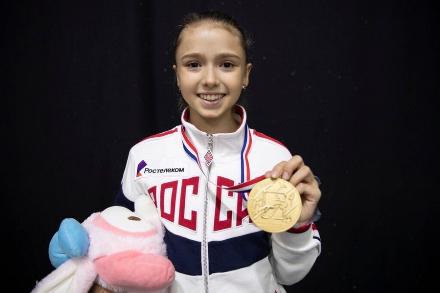 Камила Валиева — Биография