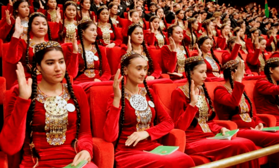 Новый президент Туркменистана ввёл для женщин запрет на уход за собой