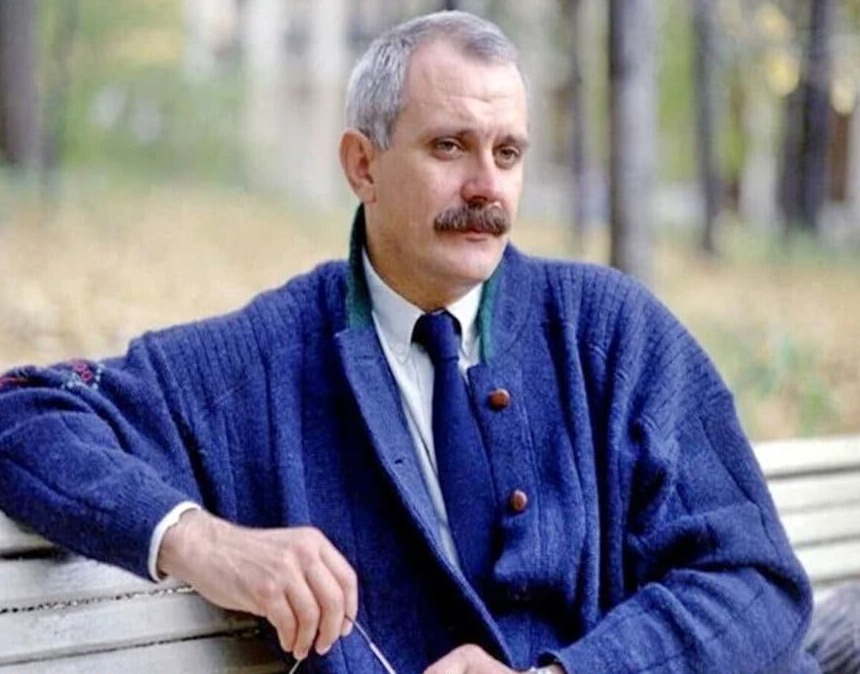 Никита Михалков — Биография