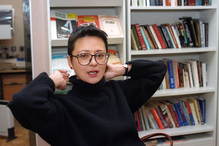 Ирина Хакамада — Биография