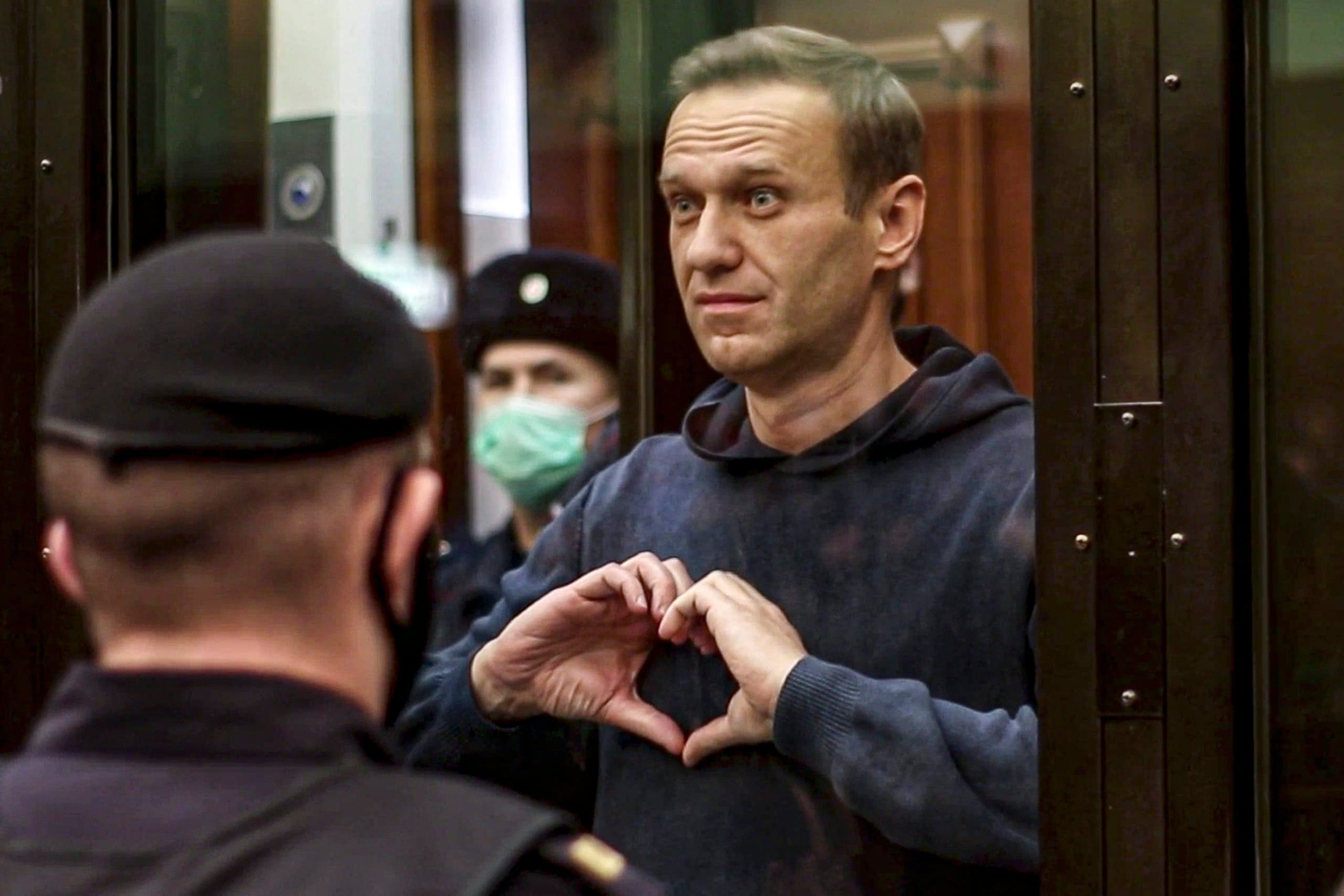 Происходящее сейчас – абсолютное зло: российские знаменитости о сроке Навального