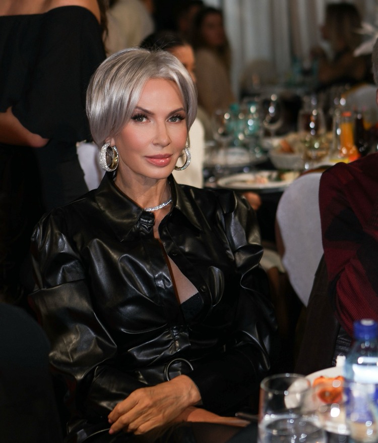 Эвелина Блёданс. Фотограф: Анастасия Старкова.