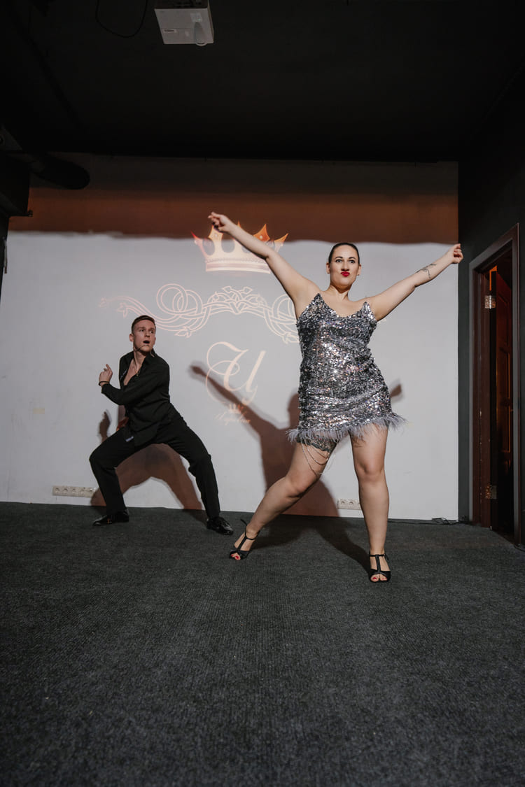 Выступление Ольги Царенко со школой танцев Volkov Studio.
