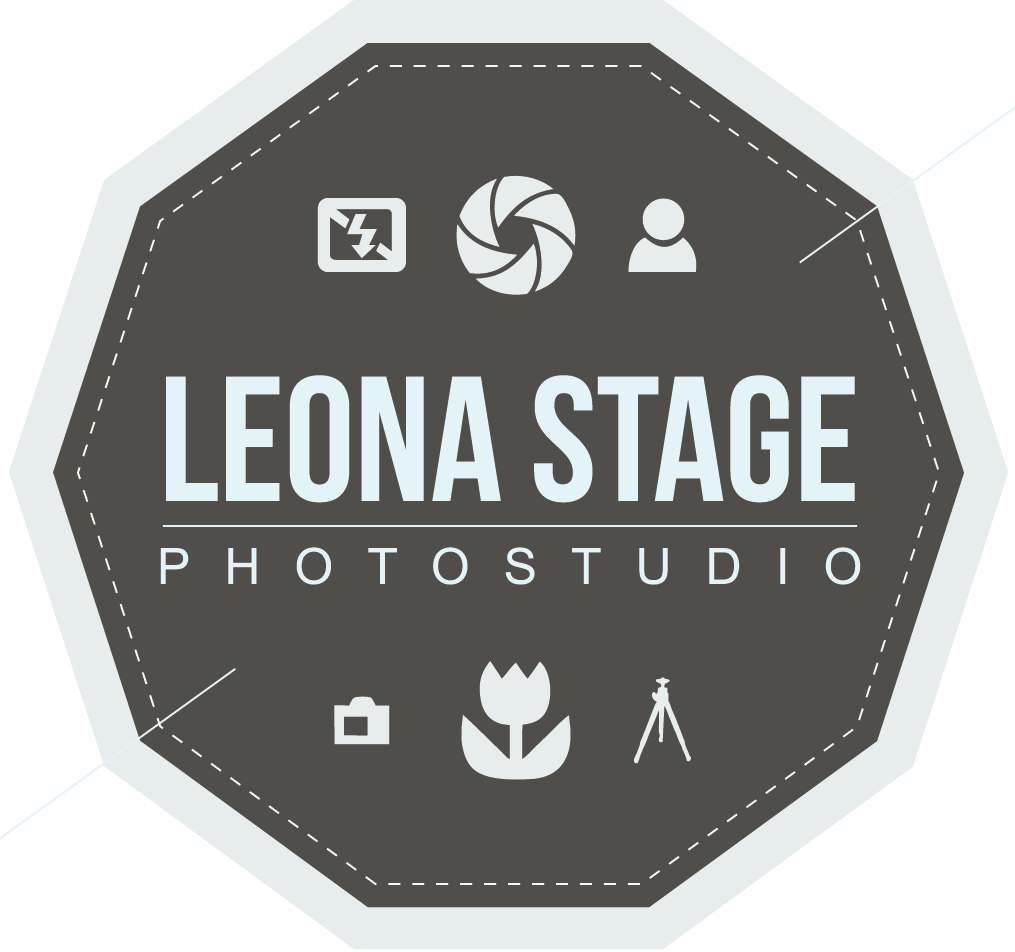 Логотип LeonaFamily
