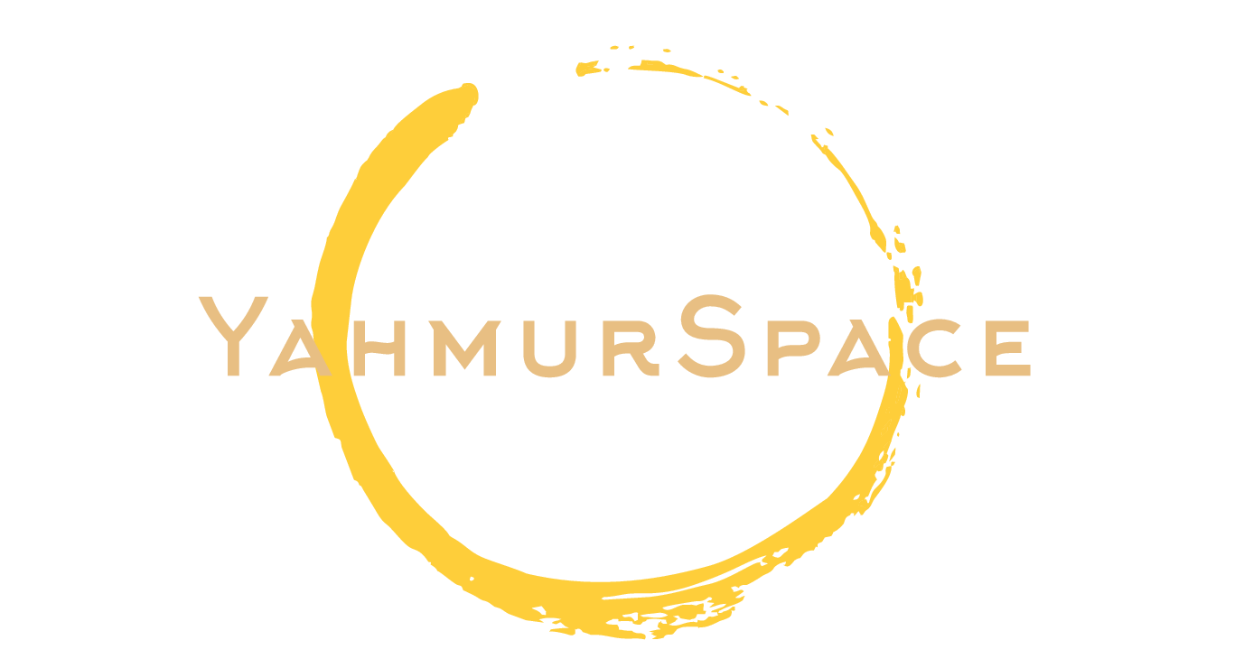 Логотип YahmurSpace