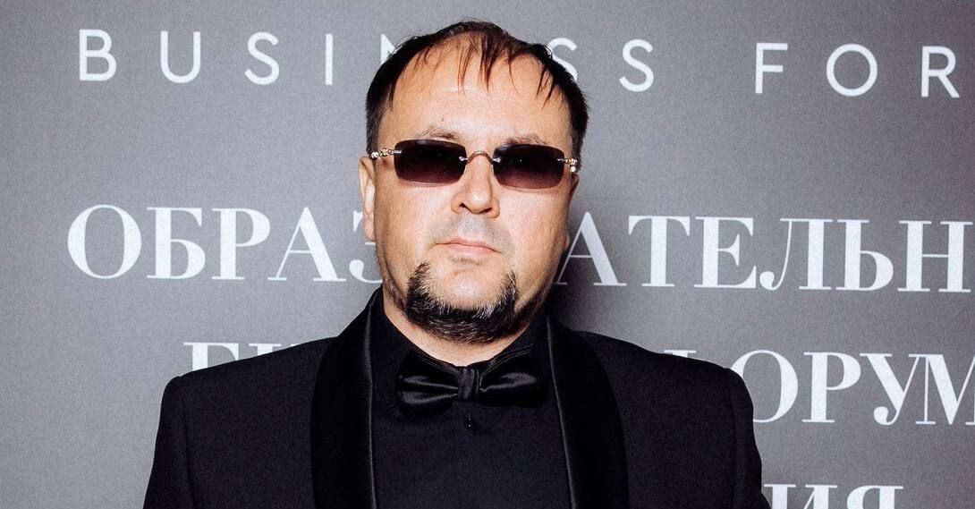 Дороднев Александр Александрович — Биография 