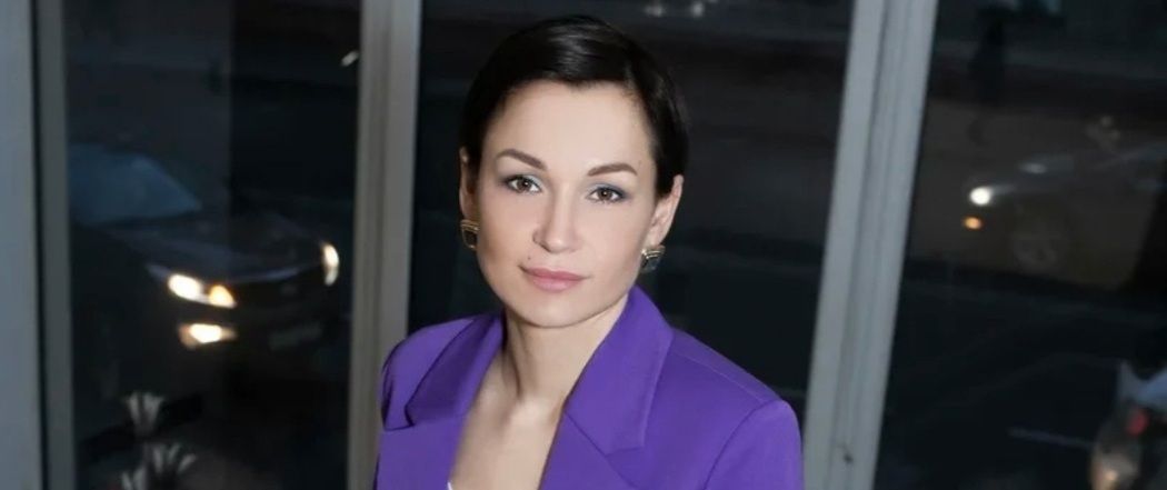 Виктория Карина о школе перманентного макияжа EVO PM и обучении профессионалов