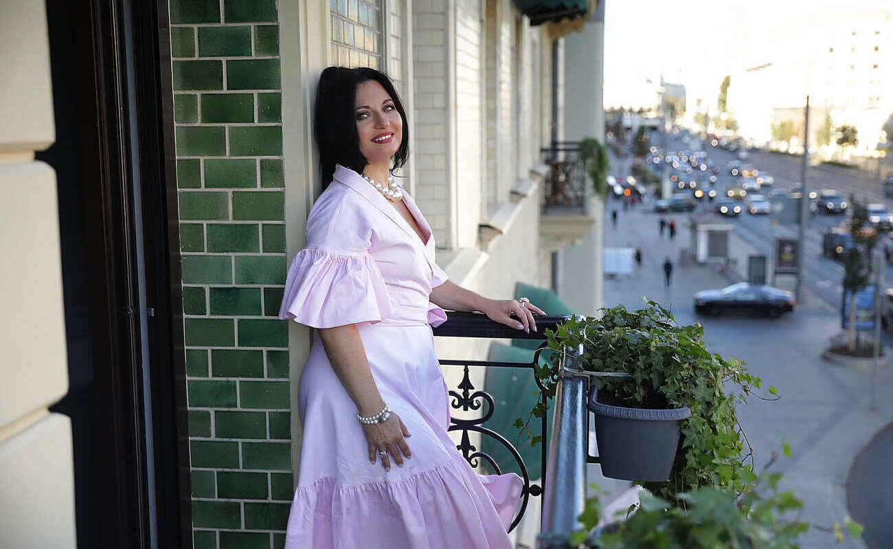 Астролог Наталия Скворцова: как звезды помогают жить без страха и с юмором