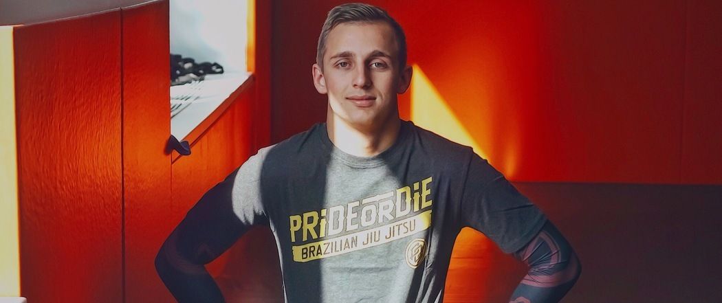 Роман Саши Стоуна с Валей Карнавал - пиар?