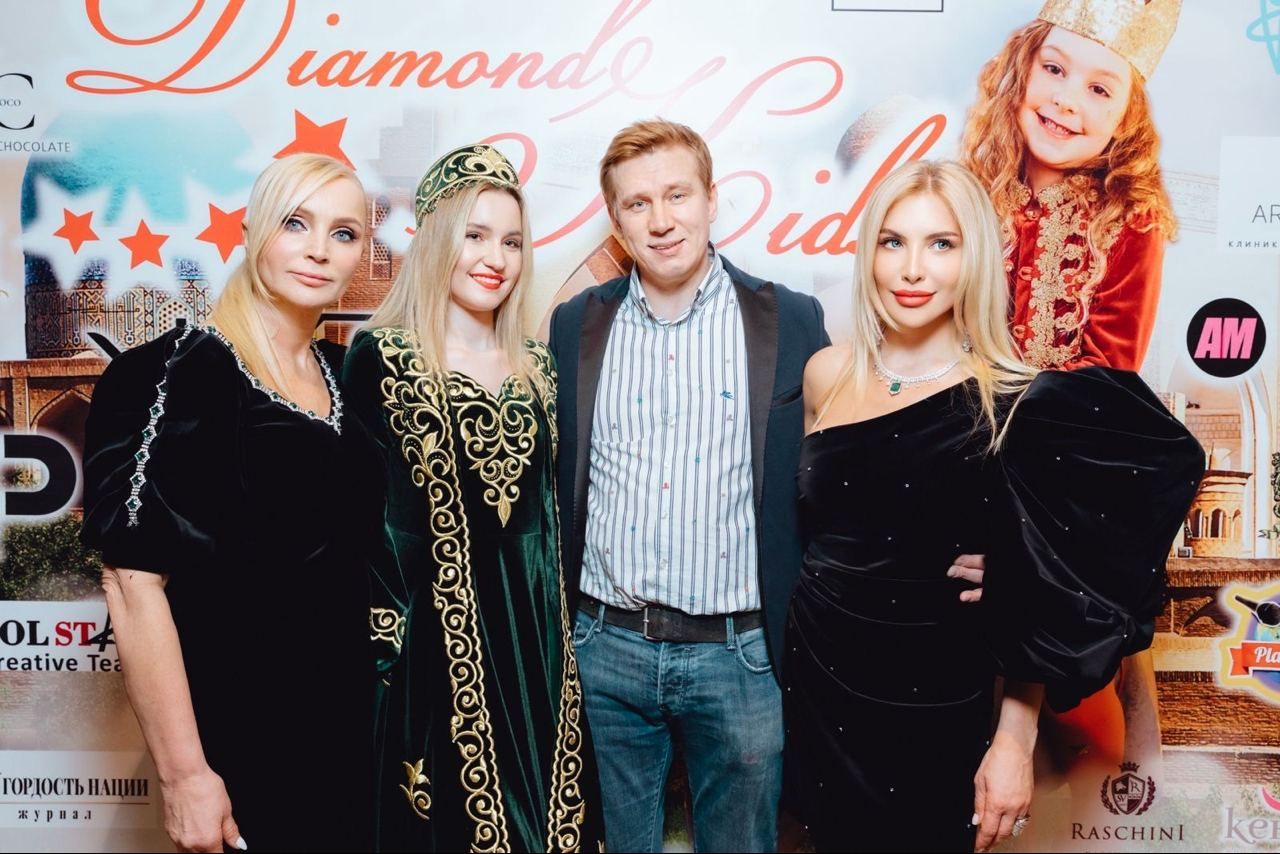 В «Школе современной пьесы» состоялся весенний бал NEW GENERATION SPRING BALL